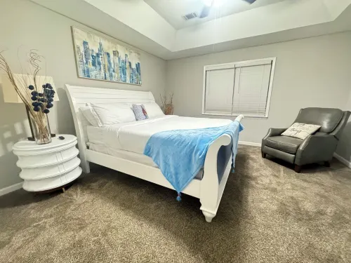 Charming 3-bedroom Cottage in Martinez with WiFi and AC