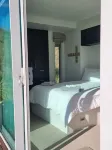 Valley Views - rural studio unit Hotel di 
