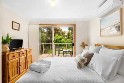 Alfresco @ Anglesea spacious holiday home Hotels near Anglesea Beach Playground