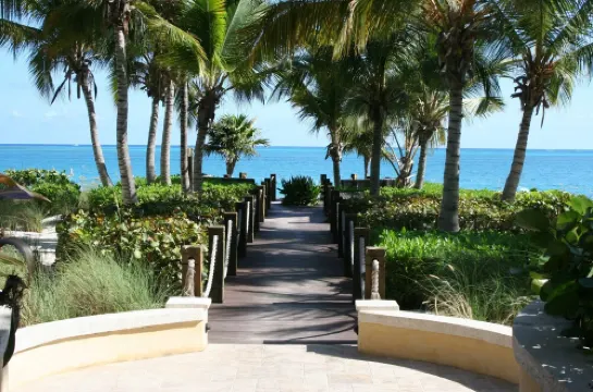 Villa Renaissance Villa 303:  2 Bedrooms, 2 Bathrooms, 3rd floor, Ocean Front