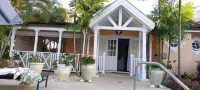 Pool fronted Luxury re furbished  Villa with Fairmont beach club access card.