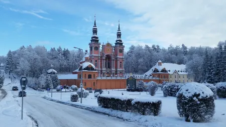 Small yellow villa in Masuria (apartment WEST in the attic)