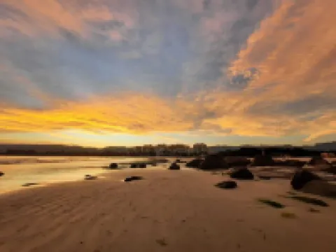 BEAUTIFUL HOUSE WITH POOL AND COURT + 2 BEACHES (RIVIERA AND Itaguaré)