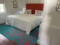 Pool fronted Luxury re furbished  Villa with Fairmont beach club access card.
