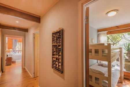 Ballots Bay Treehouse by HostAgents