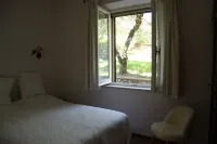 Lovely holiday house: private swimming pool, olive tree garden, cultural setting