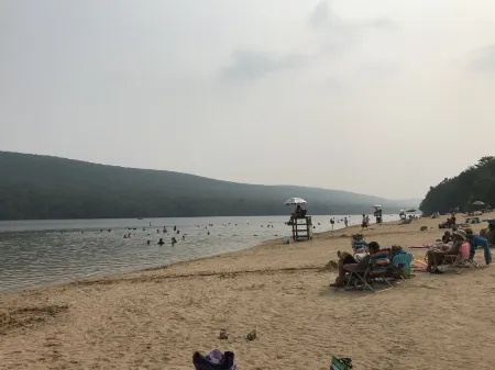 Pocono Jim Thorpe home - close to everything