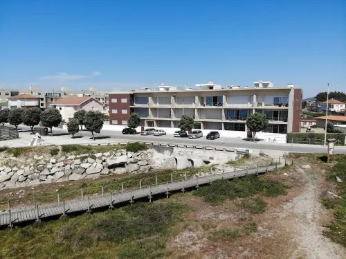 Sol Poente Praia Apartment Hotels in Apúlia