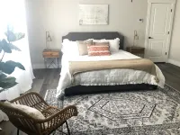 Our Family Lakeview Oasis