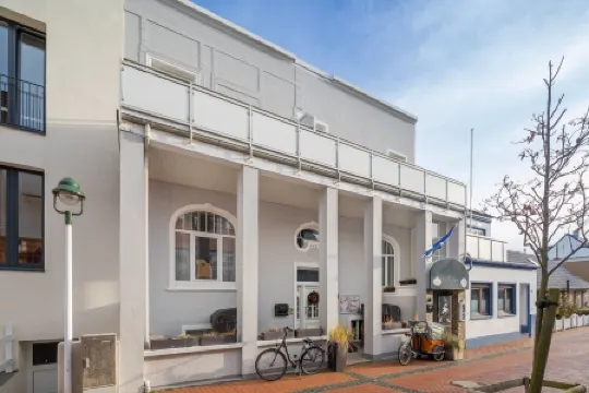 Stork's nest, downtown, central location, WiFi, very quiet