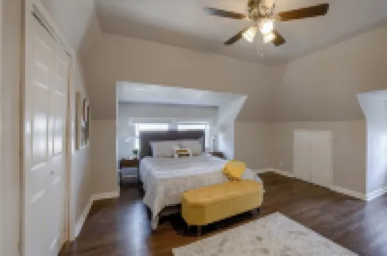 5minsTo KU Med  Free Wi-Fi Pet Friendly W&D