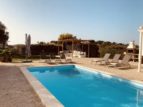 Holiday villa in a quiet location with all comfort for 6 people