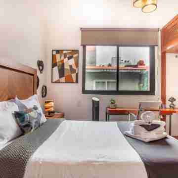 Serene & Comfy | Terrace, CoWorking & Shared Space Rooms