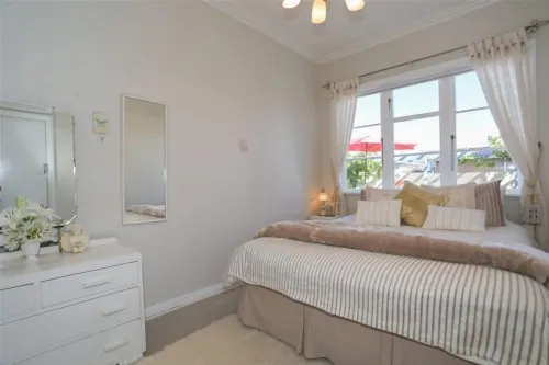 Your personal ocean-front oasis Hotels in Haumoana