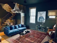 Historic Downtown Apt w/Rooftop Patio