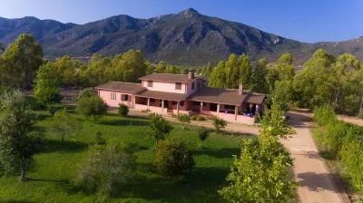 House / Villa - Iglesias Hotel in zona Pineta di Bindua