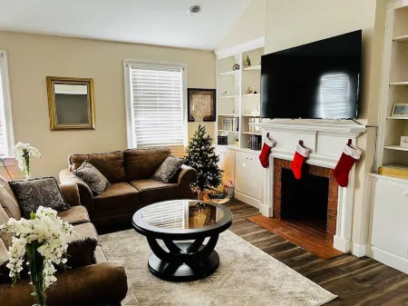 Southern Comfort Отели рядом с достопримечательностью «Flint RiverQuarium»