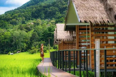Sapan Dee View Hotel dekat Wat Na Klum