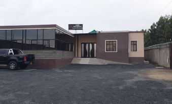 401 Restaurant & Accommodation