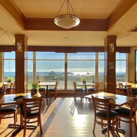 Oceanfront Lodge