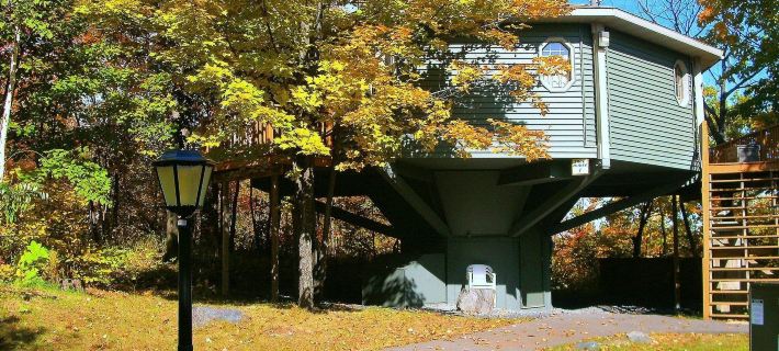 Mountain Villas Hotels in Duluth