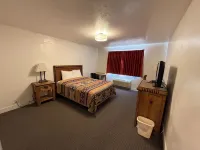Four Corners Inn