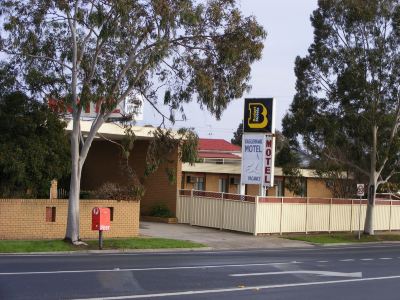 Hotel Exterior Eaglehawk Motel Photo