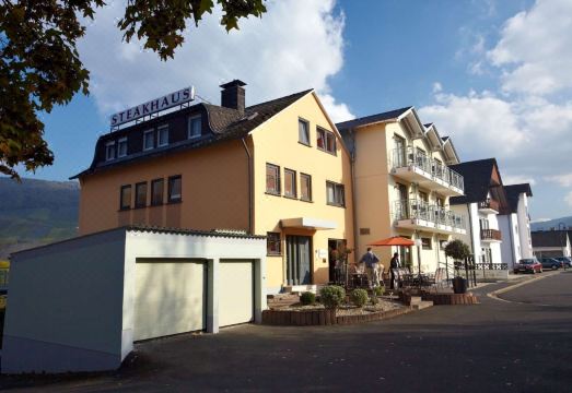 크리스티아나스 바인 & 아트 호텔