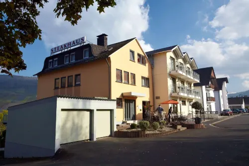 Christiana's Wein&ArtHotel - Parkplatz