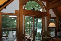 Sunny Rock Bed & Breakfast - 3-Star