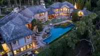 East Hampton Art House Bed and Breakfast - Strand