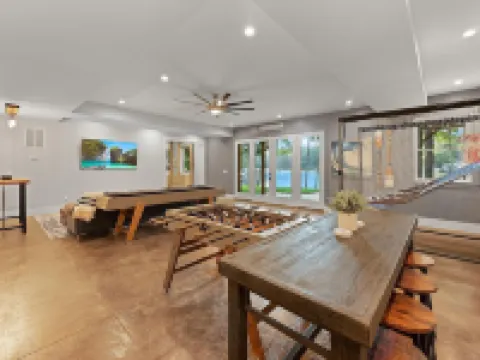 Northshore Landing Hotels in Westport