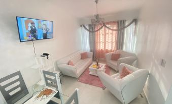 7DR Apt in Prime Location Near Monumental Area
