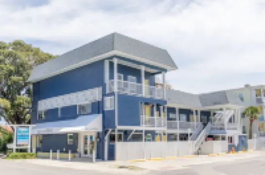 Atlantis Inn - Tybee Island Hotels in Tybee Island