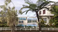 Dave Parker Eco Lodge Hotel - Sea View