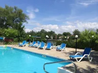 Villa Nova Motel Hotels in Wasaga Beach