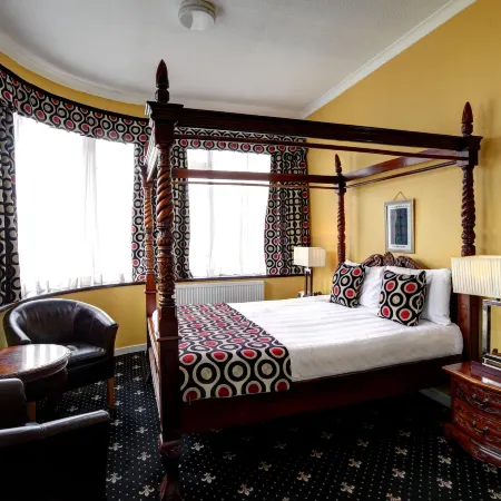 The Imperial Hotel Hotels in Fort William