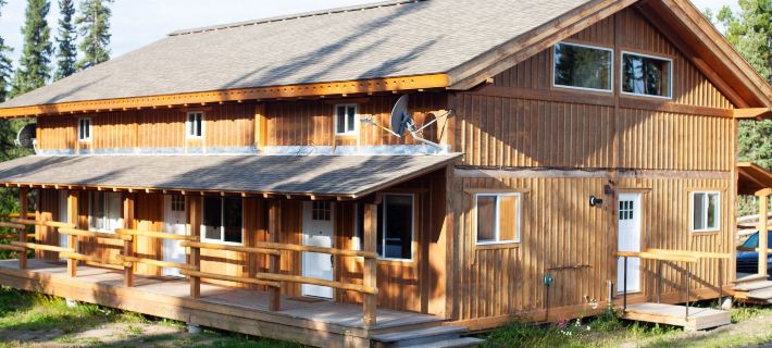 Red Cariboo Apartments Hotels in Cariboo