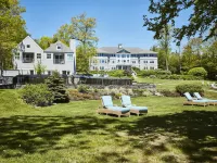 The Inn at Ocean's Edge Hotels in Lincolnville