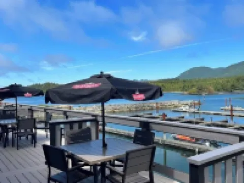 Island West Resort Hotels in Ucluelet