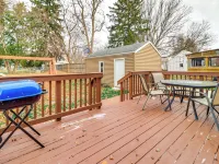 Walk to Adrian College: Family Home in Michigan Hotels in Adrian