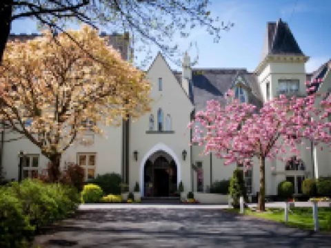 Glen-Yr-Afon House Hotel Hotels in Usk