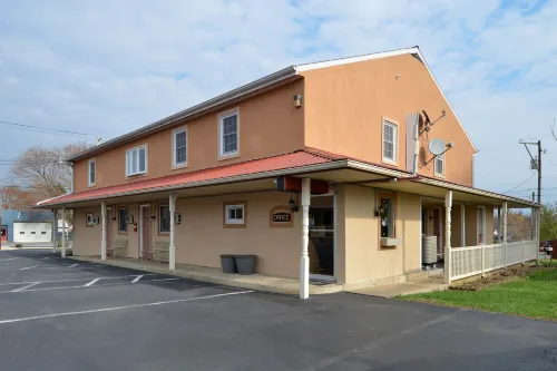 Red Carpet Inn Ronks Hotels in Paradise