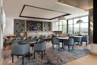 Hampton Inn & Suites by Hilton Watertown Boston Hotels in Newton