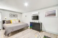 Sleek & Cozy Greenwood Studio Cottage! - Wifi