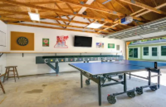 Houghton Lake Cottage Escape w/ Patio!