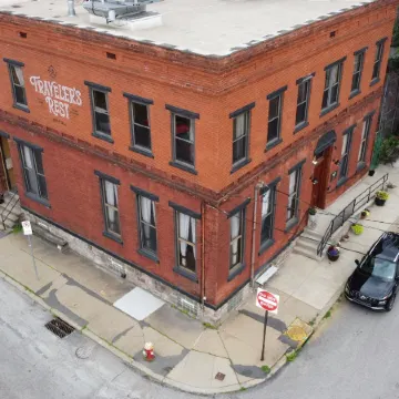 Traveler's Rest Hotel