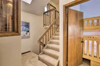 Mtn View Granby Condo w/ in-Unit Hot Tub! - Wifi