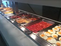卡斯特羅海灘酒店 - 早餐