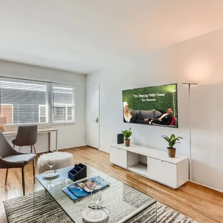Signature King 1Br in Top Beach Location (AB)
